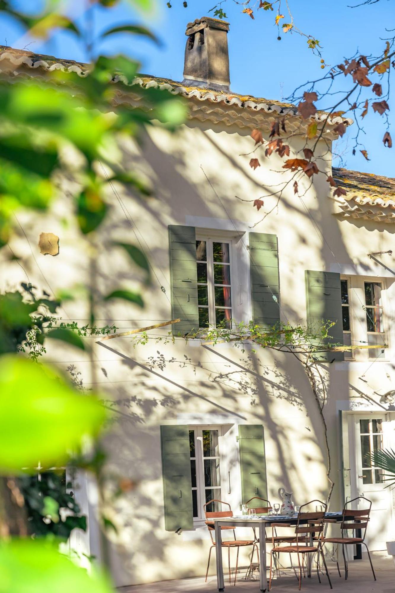 Montjoia Panzió L'Isle-sur-la-Sorgue Kültér fotó